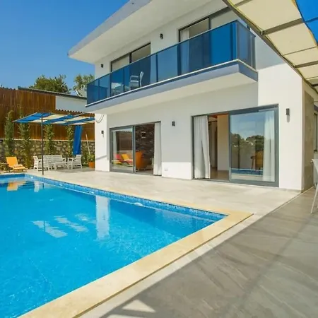 Kahya 2 / Kalkan 4*